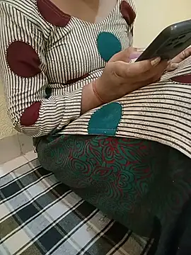 Seema yadav01 online show from 07/08/26, 05:08
