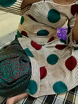 Seema yadav01 online show from 07/13/26, 05:18
