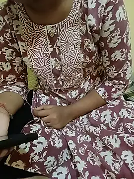 Seema yadav01 online show from 08/01/26, 05:05