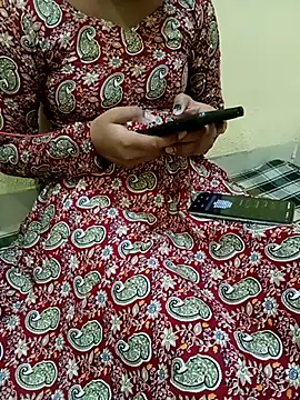 Seema yadav01 online show from 07/28/26, 05:26