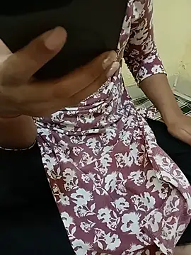 Seema yadav01 online show from 07/18/26, 05:16
