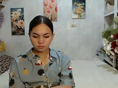ur asiankat online show from 06/24/26, 07:11