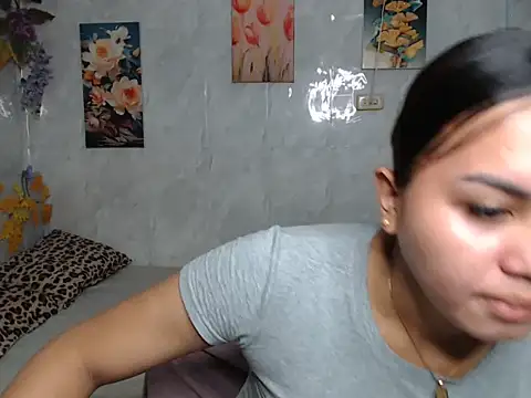 ur asiankat online show from 07/24/26, 11:23