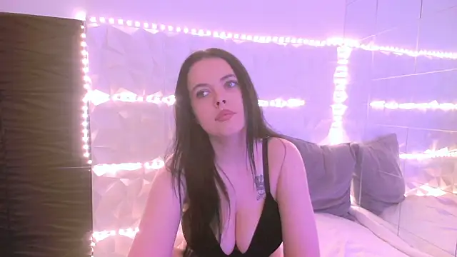Isabell3 online show from 05/20/26, 04:31