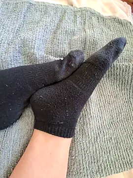 Midnight Feet online show from 04/30/26, 09:49