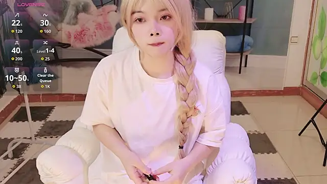 xinxin888666 online show from 05/06/26, 01:15