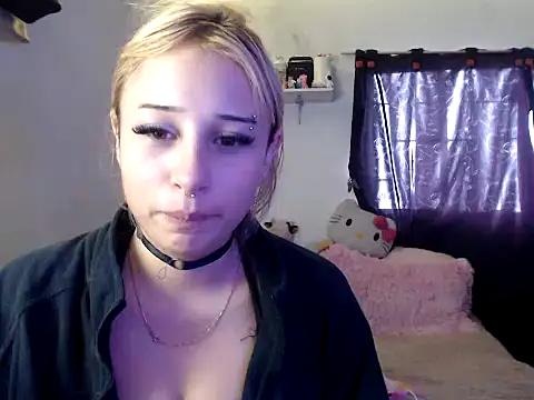 bunnyfoxxd online show from 06/19/26, 08:36