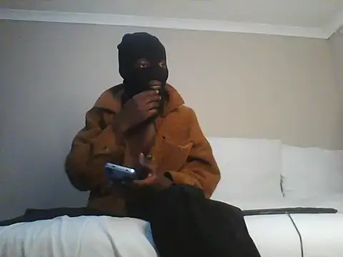 AndileV online show from 05/05/26, 09:18