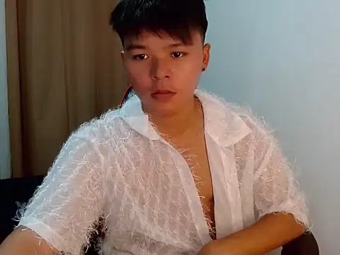 yourhotasiandoms online show from 05/11/26, 08:49