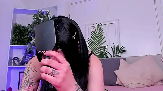 Ashley Alt online show from 07/08/26, 10:27