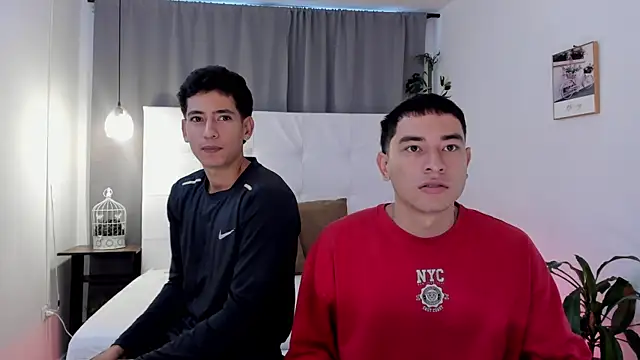 Alejo-and-Thiago online show from 05/25/26, 12:15