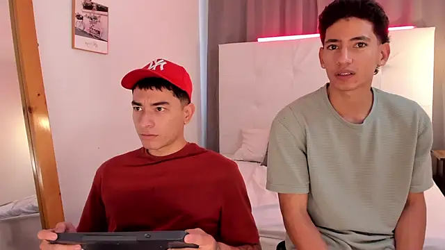 Alejo-and-Thiago online show from 05/06/26, 12:31
