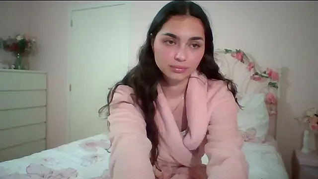yourbella37 online show from 05/08/26, 08:01