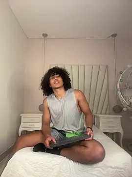 Taylor gray7 online show from 06/10/26, 03:08