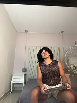 Taylor gray7 online show from 06/12/26, 02:20