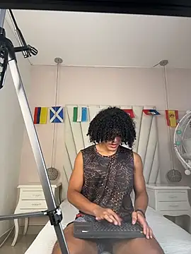 Taylor gray7 online show from 06/17/26, 02:33