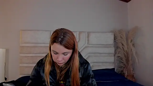Snapshot of _zoe_3 chatting on 07/09/26, 12:37 zoe 3 online show from 07/09/26, 12:37