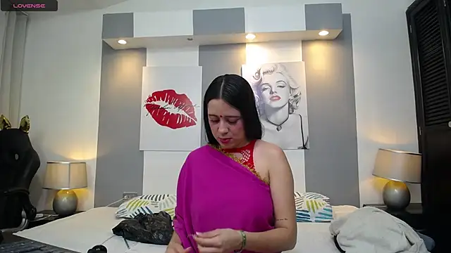 Snapshot of _tamara_priya_ chatting on 06/02/26, 11:54 tamara priya online show from 06/02/26, 11:54