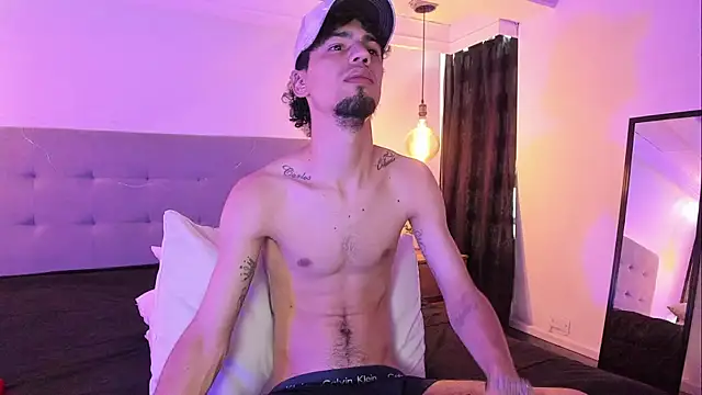 MichaelEvanss  online show from 06/14/26, 12:50