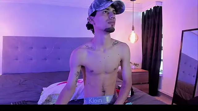 MichaelEvanss  online show from 05/22/26, 12:36
