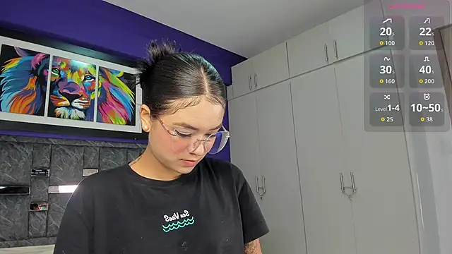 jade lov online show from 05/13/26, 12:12