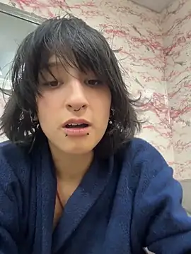 Snapshot of Evelin_Hellsing chatting on 06/09/26, 11:44 Evelin Hellsing online show from 06/09/26, 11:44