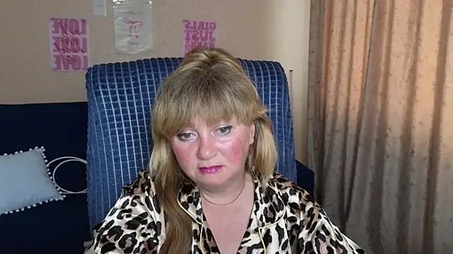 Melania Cook online show from 06/02/26, 01:33