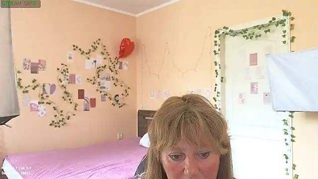 Melania Cook online show from 06/30/26, 10:26