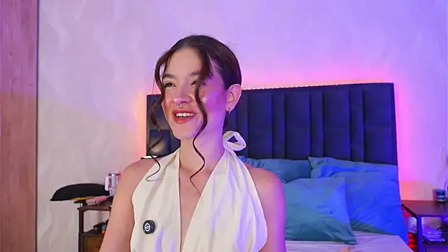 LucyFlame online show from 07/08/26, 05:08
