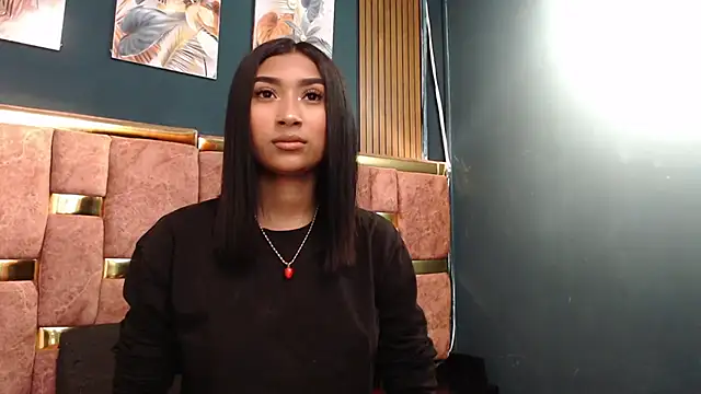 Snapshot of Mia_konor06 chatting on 05/25/26, 10:58 Mia konor06 online show from 05/25/26, 10:58