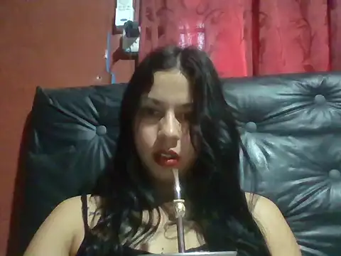 Snapshot of pamelaamorette chatting on 06/30/26, 01:00 pamelaamorette online show from 06/30/26, 01:00