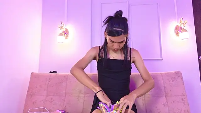 lexielancaster cr online show from 06/20/26, 07:52
