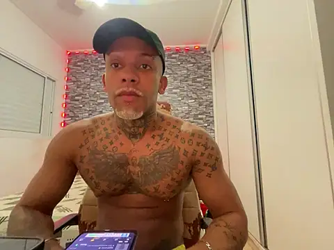 Maxloirinho online show from 05/03/26, 10:35