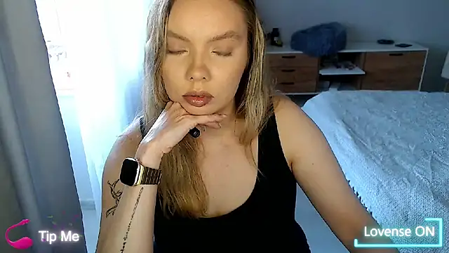 PolinaXXXXXJones online show from 05/15/26, 02:48