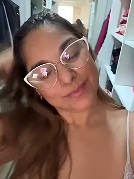 Mariiii morena online show from 05/12/26, 11:05