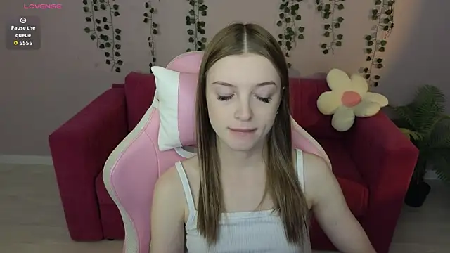 Eva Th0mpson online show from 07/14/26, 01:05