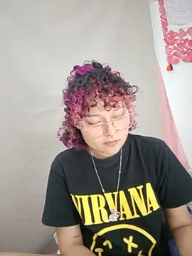 Ari vibesX online show from 06/03/26, 12:00