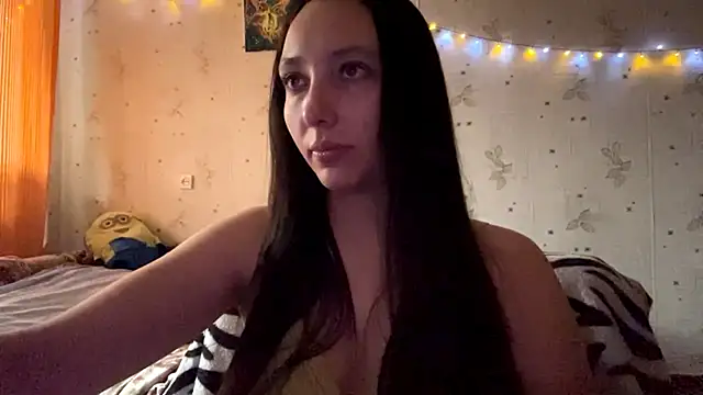 SheeringGape online show from 06/15/26, 01:17