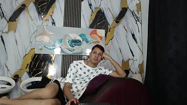 GOLDEN 2026 online show from 06/05/26, 07:19