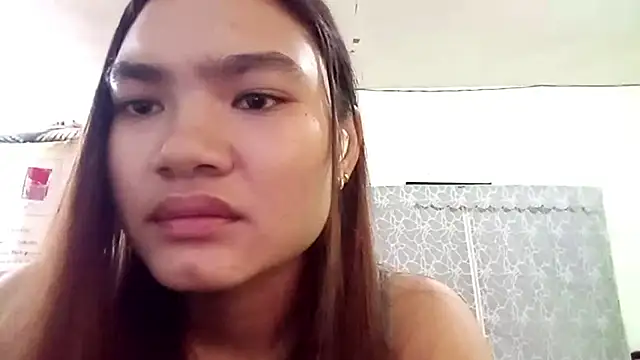 RenataLowa online show from 05/03/26, 12:05