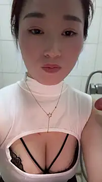 JJ8521 online show from 07/30/26, 04:06