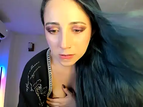EvangelineLoveee online show from 05/28/26, 11:32