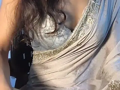 Harleen Kaur07 online show from 07/06/26, 08:32
