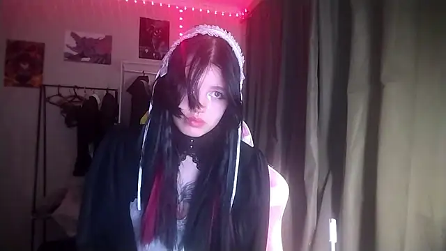 VeIvetLure online show from 05/10/26, 05:04