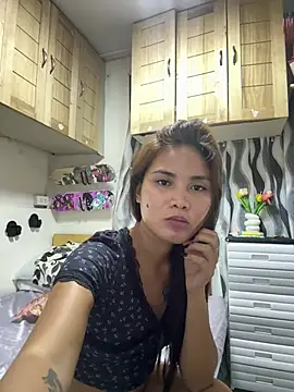 sexyAssPINAY online show from 05/06/26, 03:21