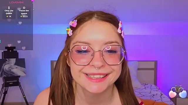 selenamils online show from 05/23/26, 10:14