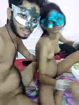 Snapshot of husband_wife_12 chatting on 06/15/26, 06:18 husband wife 12 online show from 06/15/26, 06:18