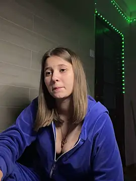 Blossom Emily online show from 05/16/26, 05:56