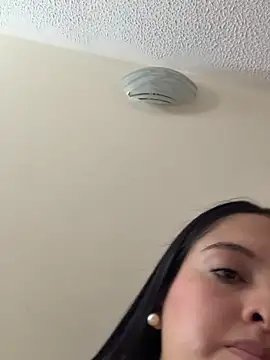 Snapshot of marianm29-1 chatting on 05/13/26, 02:46 marianm29-1 online show from 05/13/26, 02:46