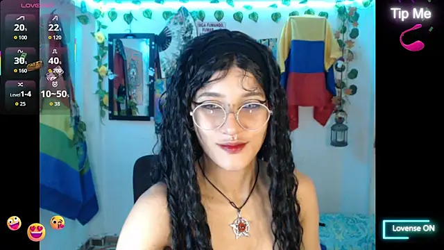 Snapshot of bastethott chatting on 05/18/26, 07:35 bastethott online show from 05/18/26, 07:35